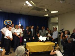 Synthetic Drugs Signing 