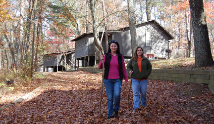 Cloudland Canyon hikers