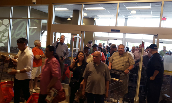 Valli produce customers