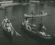 Canoeing at Dodge #4 State Park