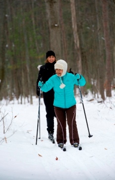 two women cross-country skiing