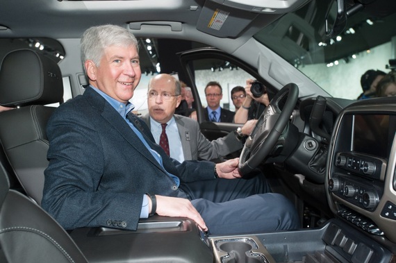 Snyder at auto show