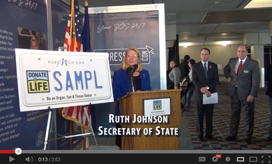 Secretary Johnson promotes the Donate Life plate