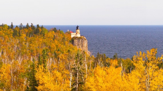 split-rock-lighthouse-state-park-fall-JohnCaughlan.jpg