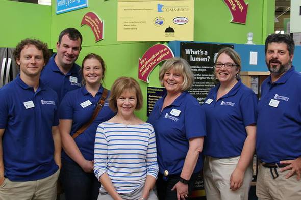Lt. Governor Smith poses with volunteers from The Eco Experience at the Minnesota State Fair