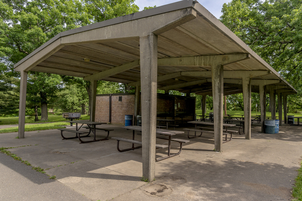 Columbia Park picnic shelter