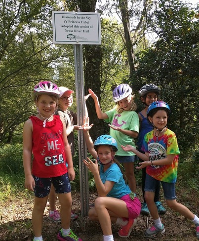 Adopt-A-Trail volunteers