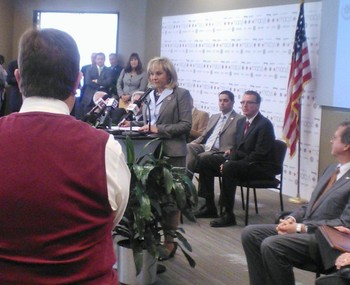 Governor Fallin at the Macy's Announcement