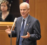 Rep Richardson floor microphone