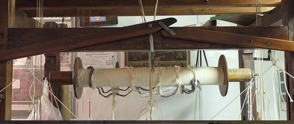 Image of loom at Skelmanthorpe Museum