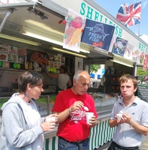 Romford Market eating jellied eels