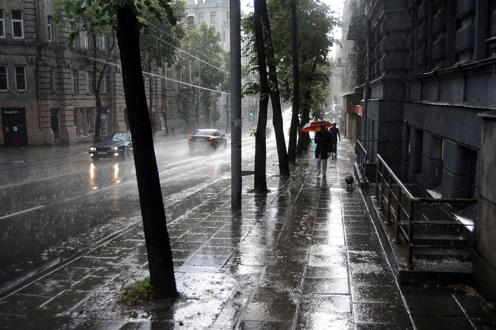 rain in city