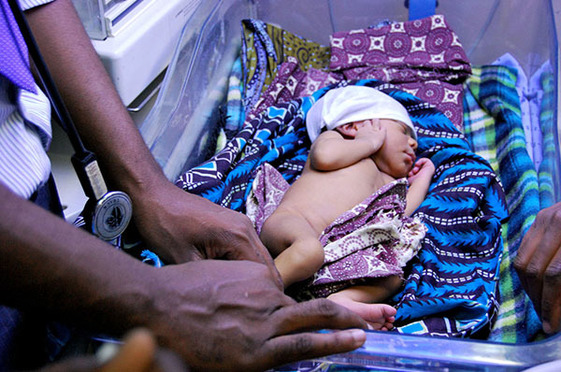 A health worker cares for a premature baby in Lilongwe, Malawi.