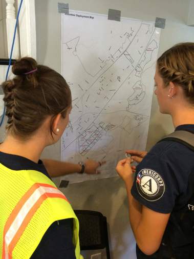 AmeriCorps members respond to flooding in TX. 