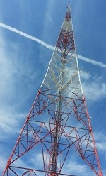 Communications tower