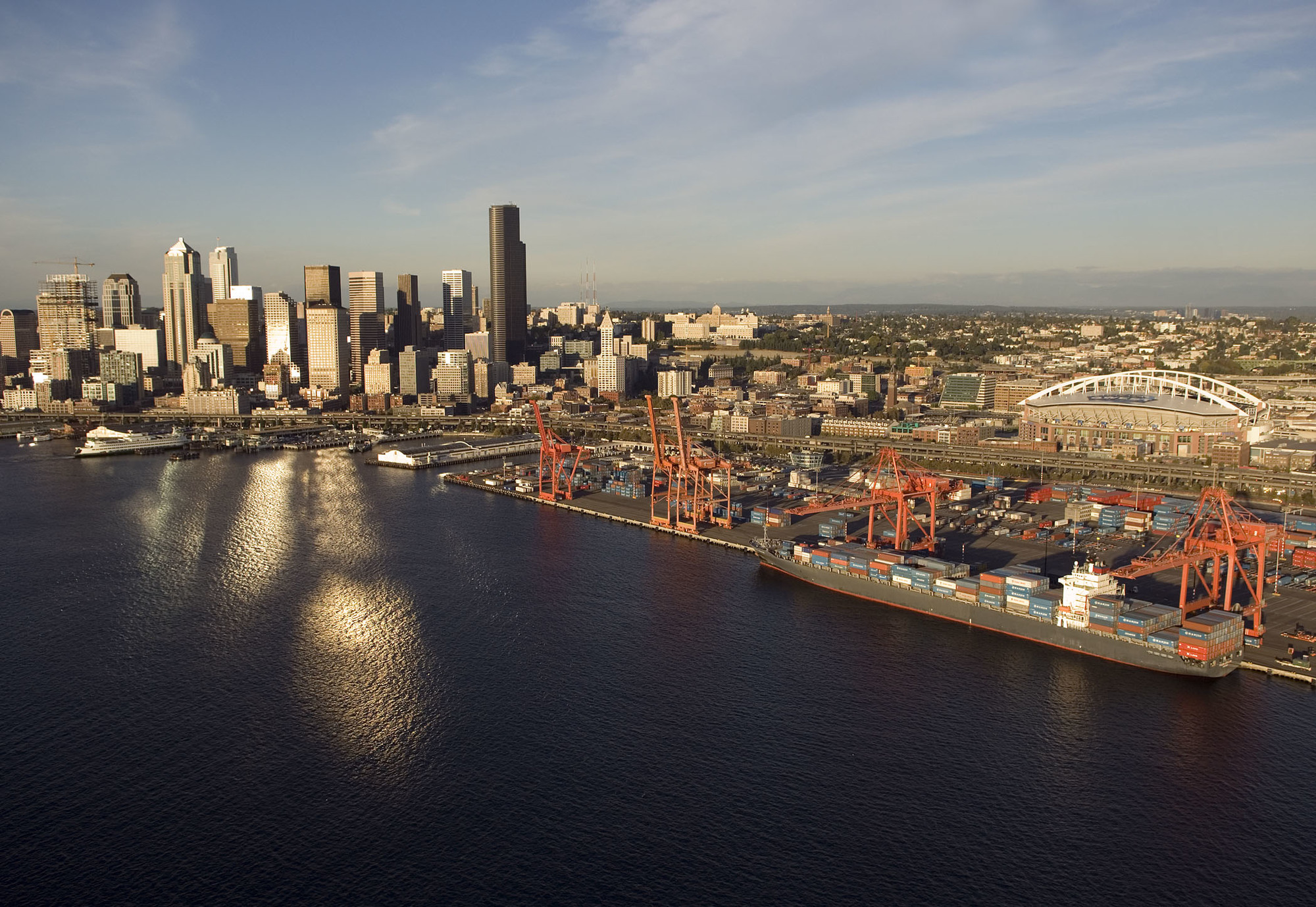 Photo of T46 at Port of Seattle