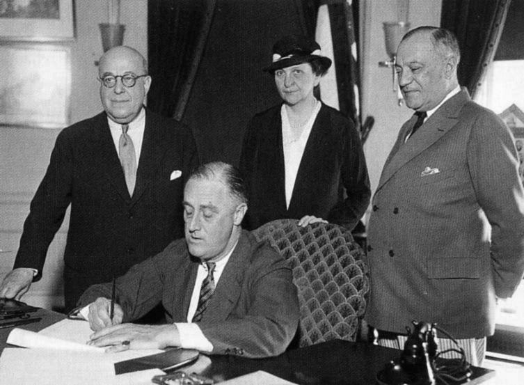 President Roosevelt Signs NLRA