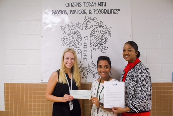 Braddock Road Elementary School receives teacher grant check