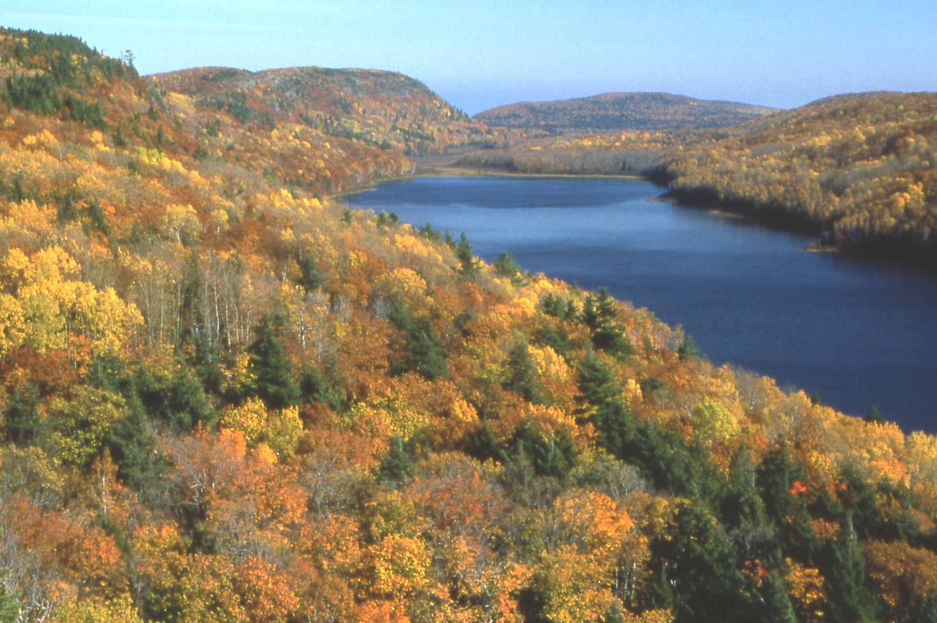 Fall color chairlift rides start the season at Porcupine Mountains