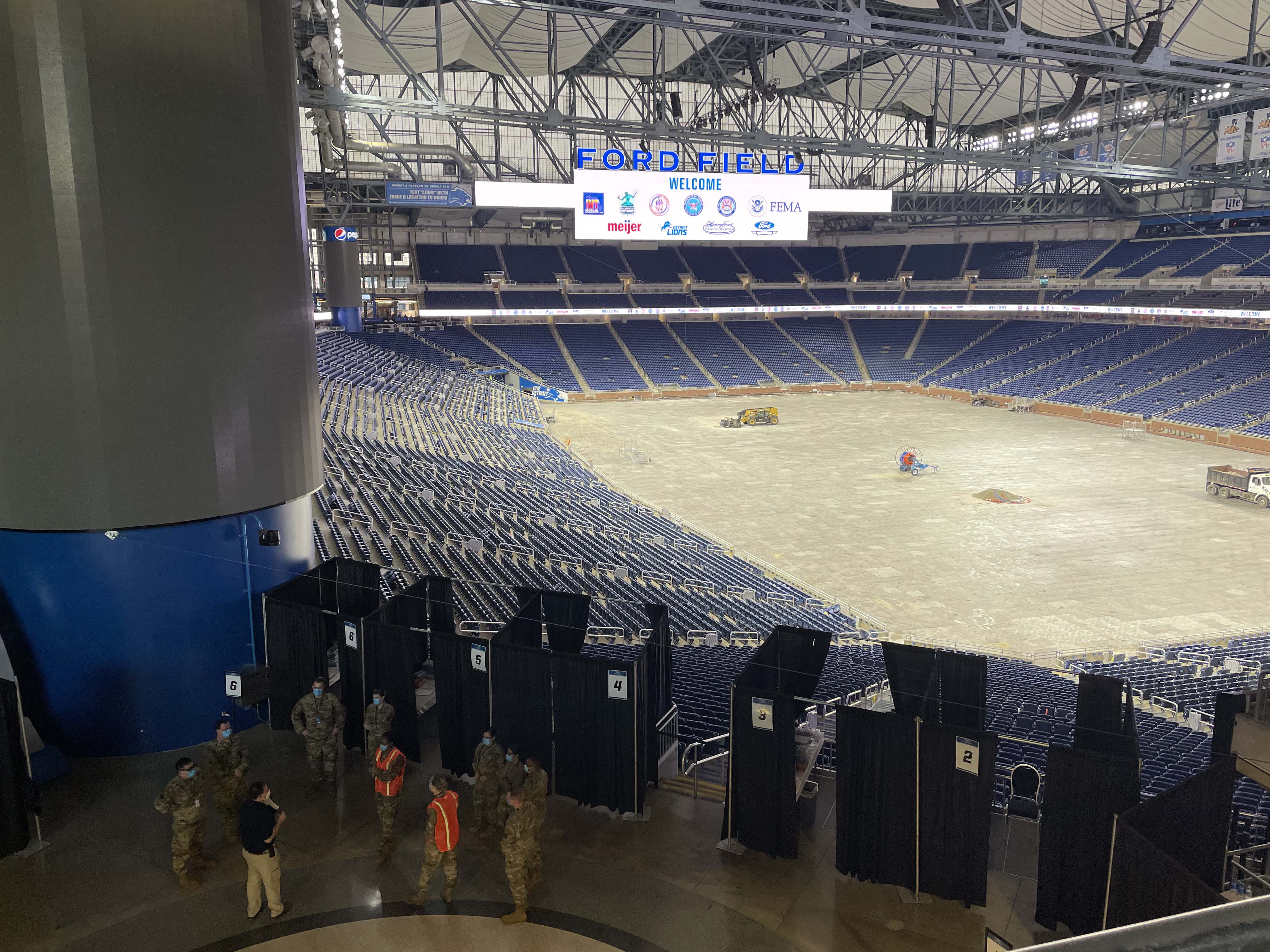 Meijer vaccinates thousands of teachers at Ford Field; some Lions