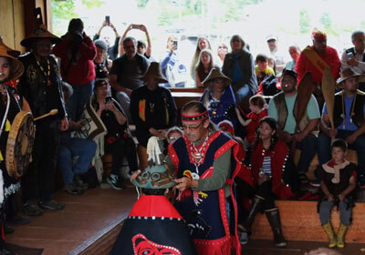 The 200-year-old Khaach.ádi Xhixhch’i S’aaxhw (Frog Hat) was repatriated to the clan in 2014 from the Oakland Museum in California.