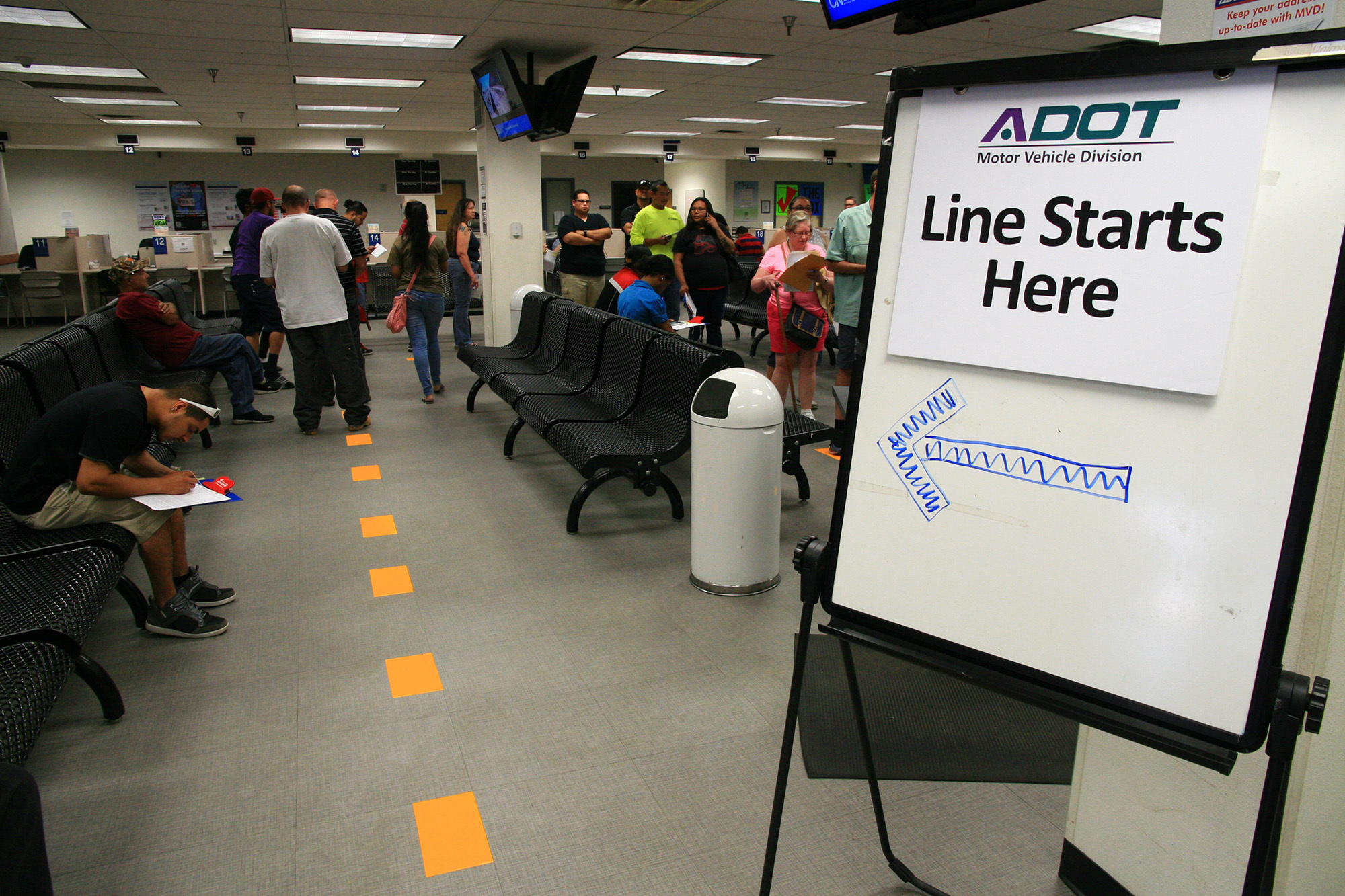 ADOT Adds To MVD Customer Services Available Through Live Chat