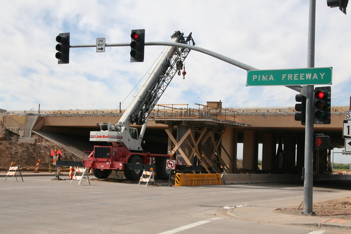 Photograph of bridge work on Loop 101 in Scottsdale