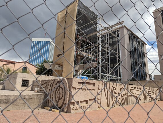 El Presidio Park fountain