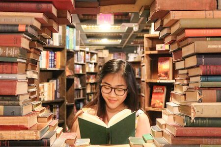 library-brown-bag-book-share