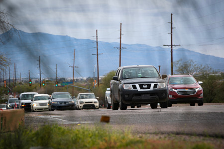 Traffic on Valencia Road