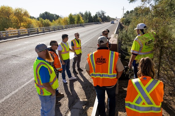 Scouting middle mile network