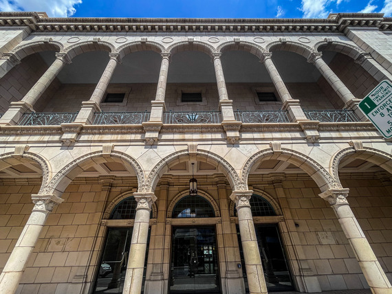 Wells Fargo Building 