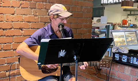 Picture shows Steve K performs acoustic music at Flora's wine tasting event