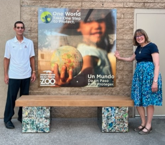 Picture of Steve K and Nancy from Reid Park Zoo with Bybench in the middle 