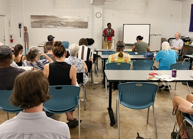 Photo of A full room at Literacy Connects for the Amphi Panteras Tenant Empowerment Program. 
