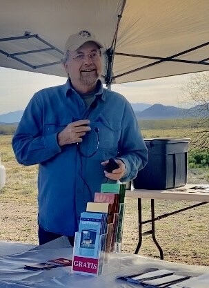 Photo of Vice Mayor Kevin Dahl speaking at the Fence Busters event.