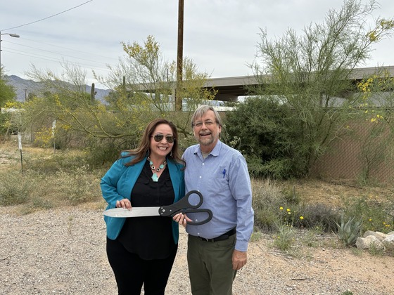 Photo of County Supervisor Adelita Grijalva and Vice Mayor Kevin Dahl. 