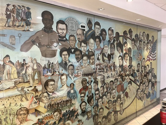 Photo of Roots of Black History mural.