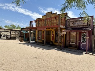 Another image of the Harker's Museum and Set