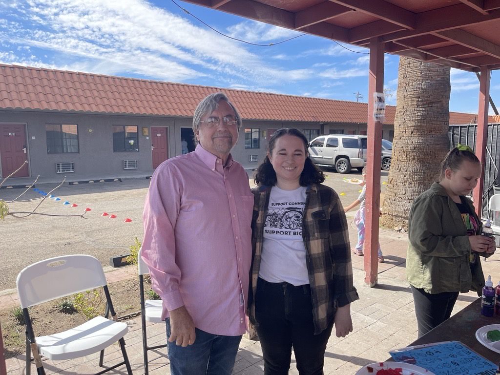 Photo of Council Member Kevin Dahl with Bicas’ Development Director Kristen Lindgren.