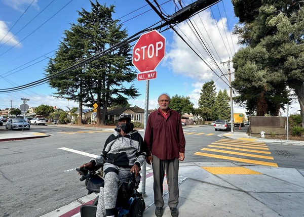 2025.11.06 Hayward Acres 4-Way Stop Sign