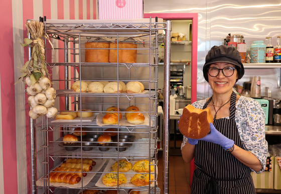 Owner of Jiro Cafe & Bakery