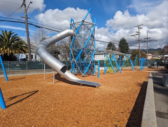 Grove Park Play structure
