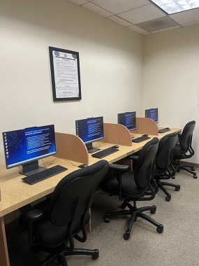 Hughes Center Computer Lab