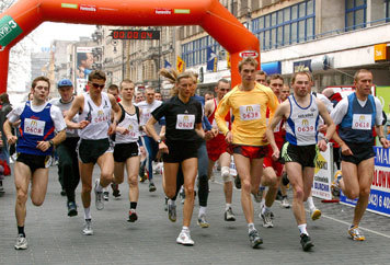 runners at the starting line of a race