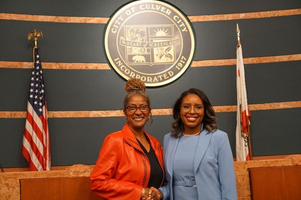 Culver City Mayor Yasmine-Imani McMorrin and LA County Supervisor Holly J. Mitchell pose for a photo.