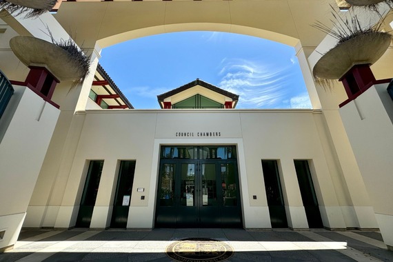 Photo of the Culver City Mike Balkman Council Chambers