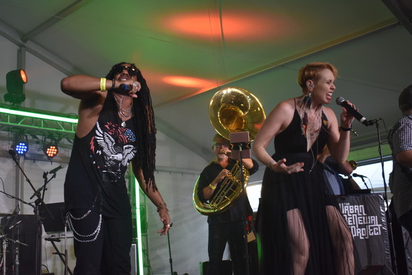 Female and male singers on stage at Fiesta in 2024