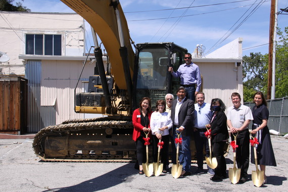 Canyon Crossing Celebration Photo