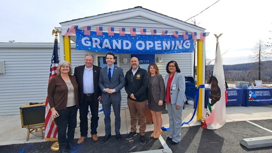 Grizzly Flats Post Office Grand Opening